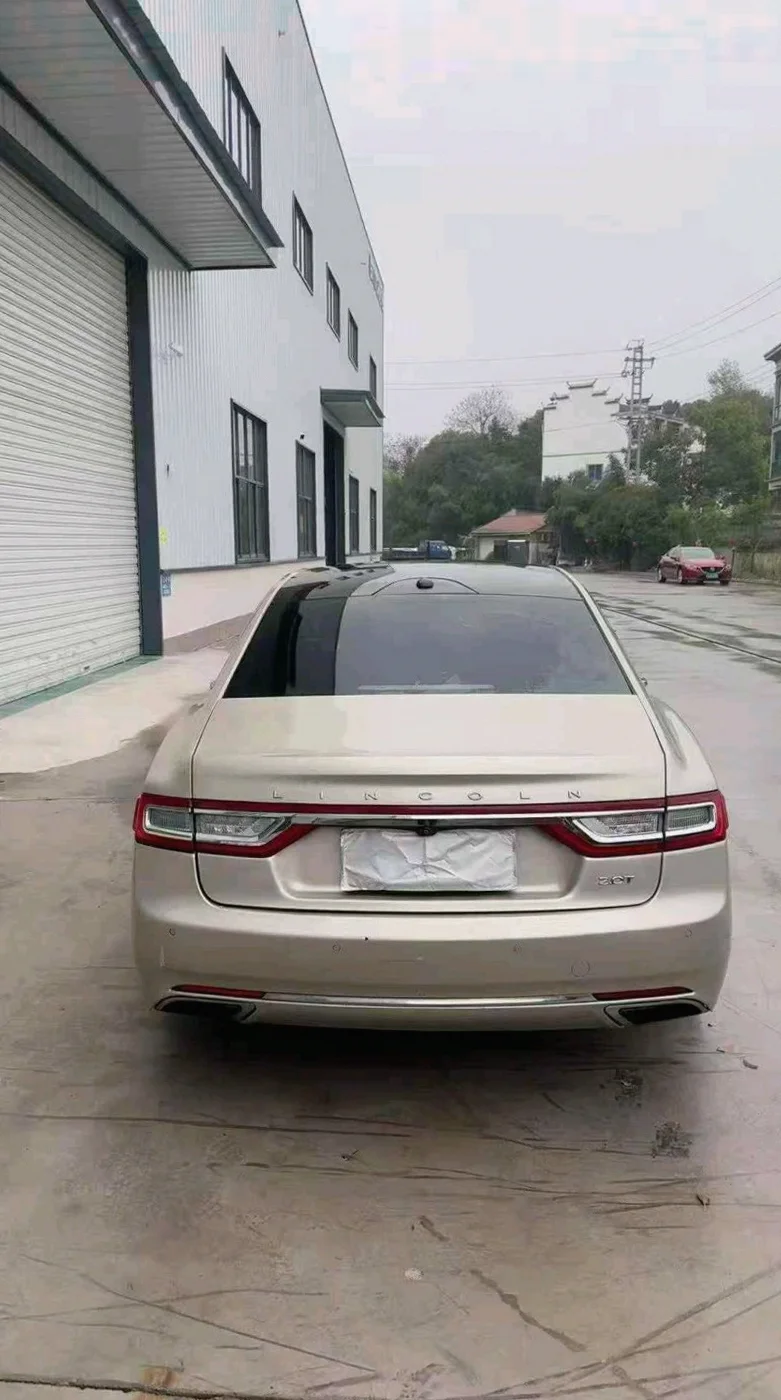 林肯大陆 后面外观三