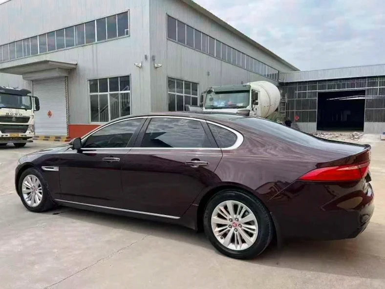 捷豹XFL 内饰前排