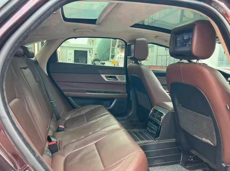 捷豹XFL 后面外观二