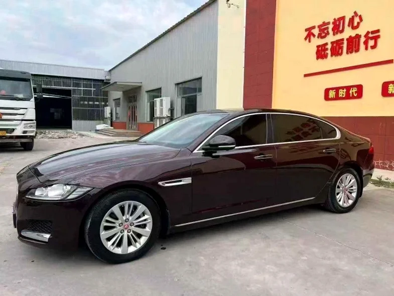 捷豹XFL 正面外观二