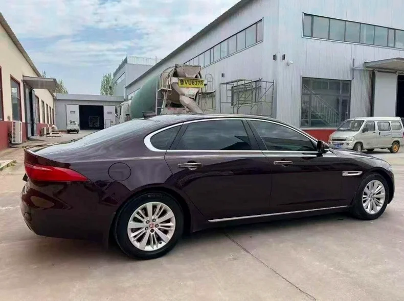 捷豹XFL 内饰后排