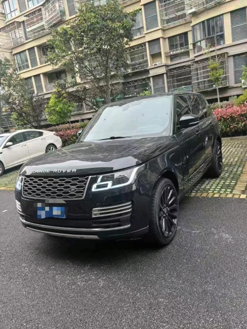 路虎揽胜行政 正面外观二