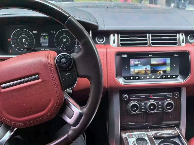 路虎揽胜行政 内饰前排