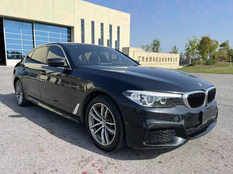 宝马5系 正面外观二