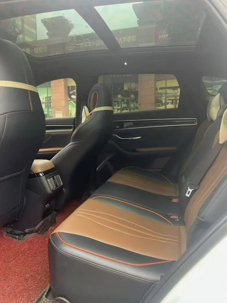 比亚迪宋 后面外观三