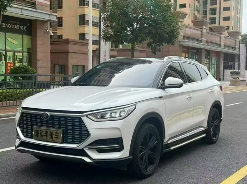 比亚迪宋 正面外观二