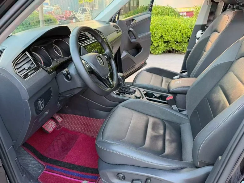 大众途观 后面外观一