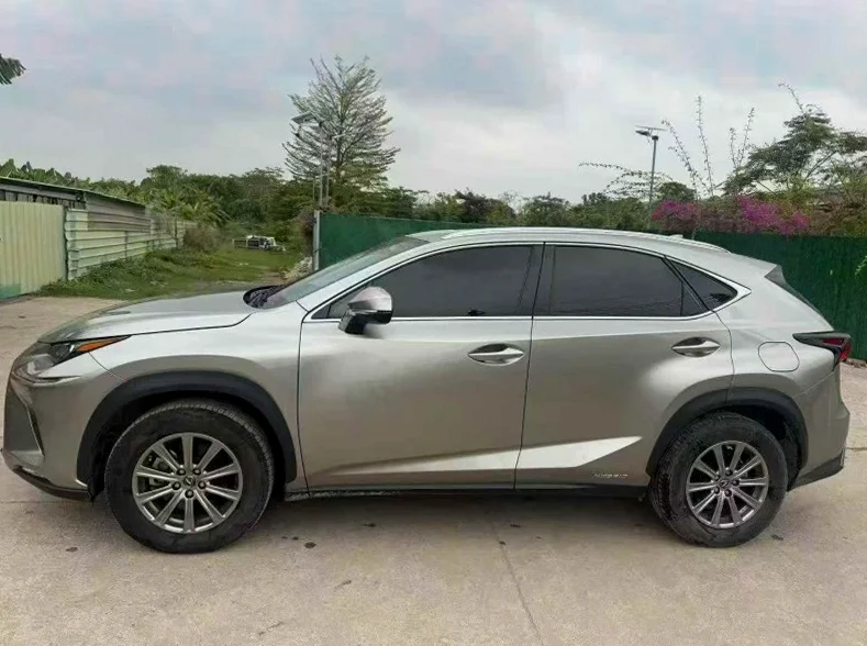 雷克萨斯NX 内饰后排