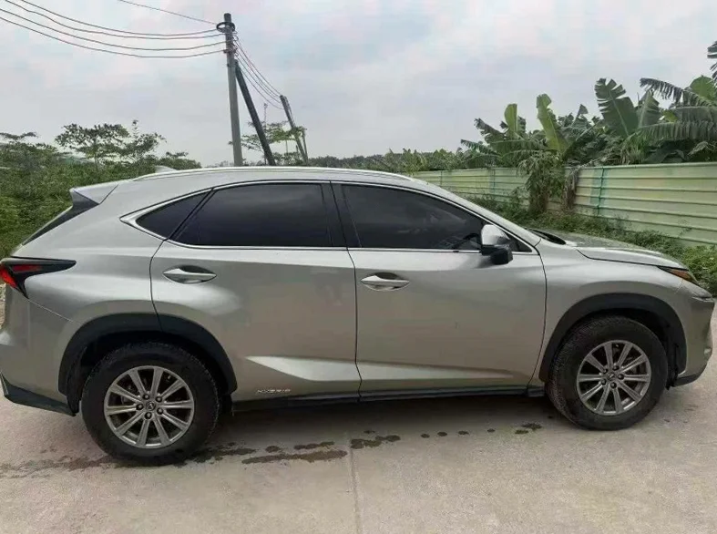 雷克萨斯NX 正面外观二
