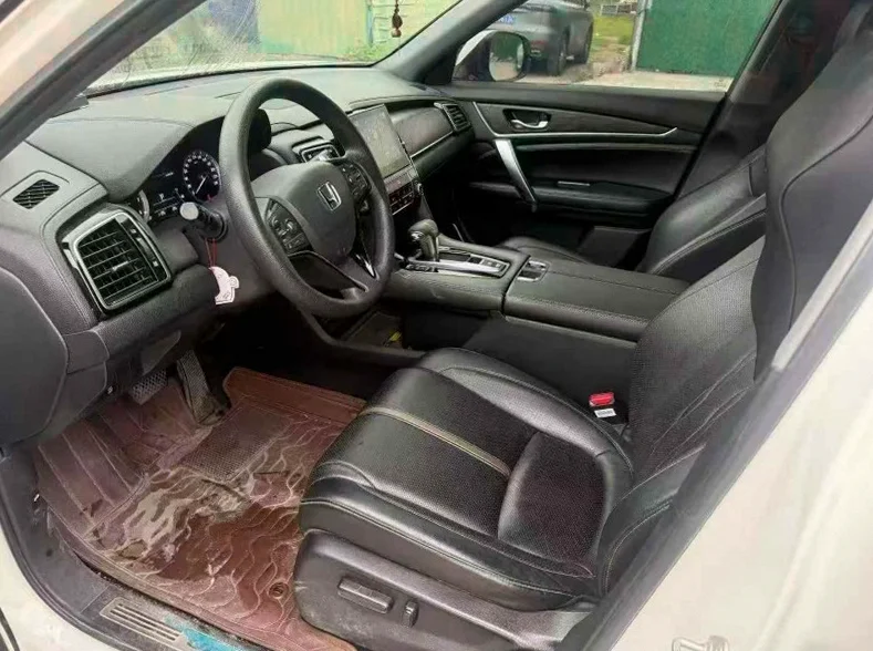 本田URV 后面外观三