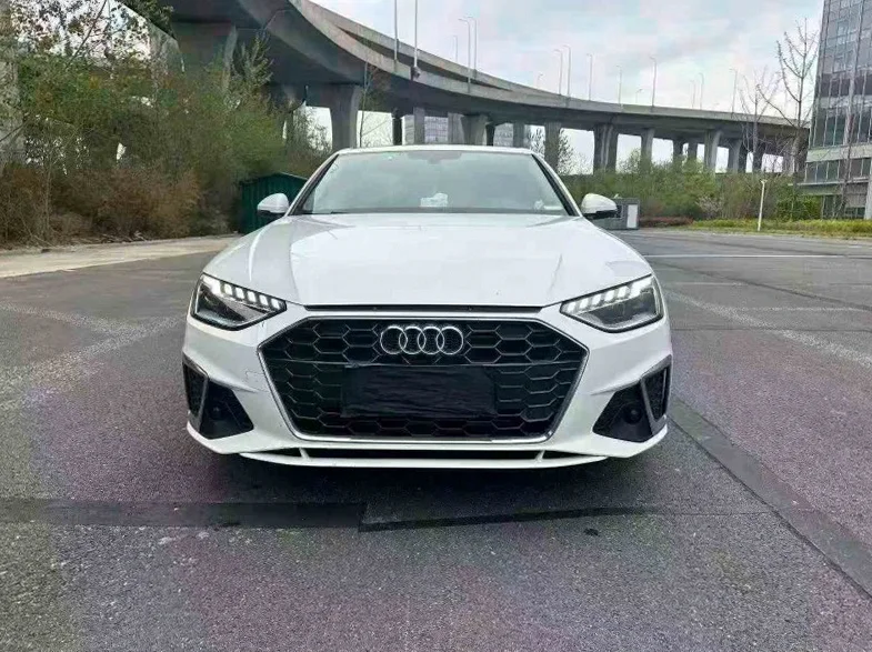 21年奥迪A4L 2.0T高配