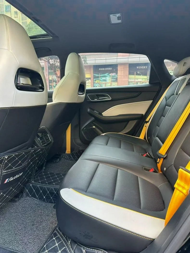 名爵6 内饰前排