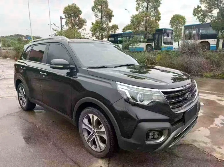 起亚智跑 正面外观二