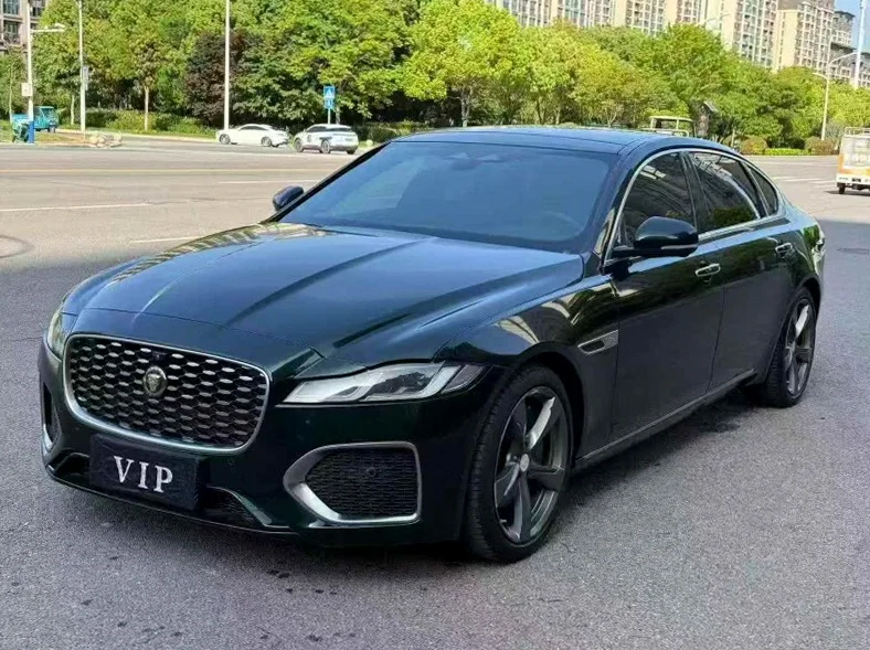 捷豹XFL 正面外观二