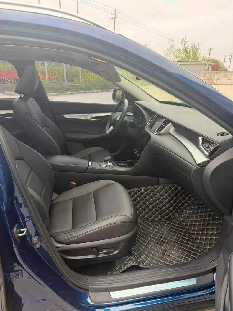 英菲尼迪QX50 后面外观二