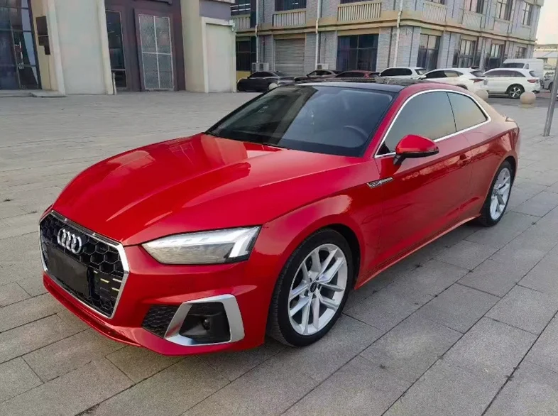 奥迪A5 正面外观三