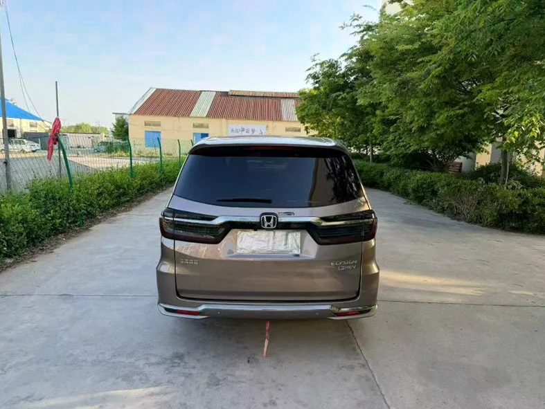 本田艾力绅 驾驶室