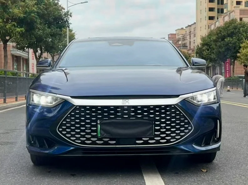 22年比亚迪汉 插电混动