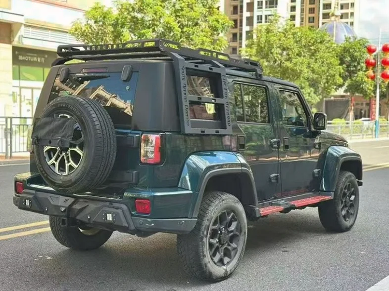 北京BJ40 后面外观三