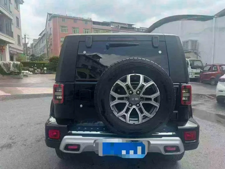 北京BJ40 内饰前排