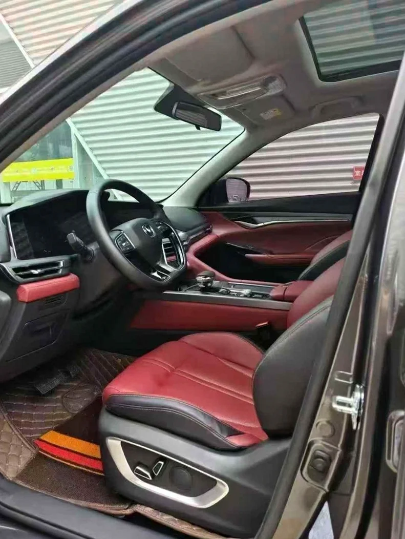 长安汽车CS75 后面外观三