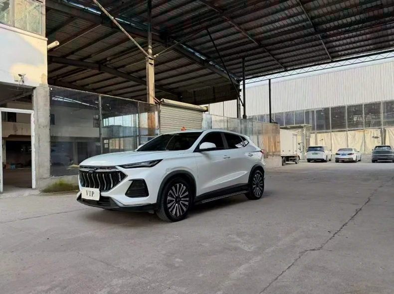 长安汽车欧尚 正面外观二