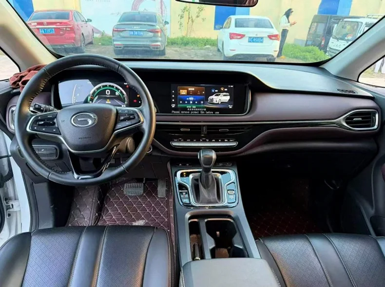 传祺M6 后面外观三