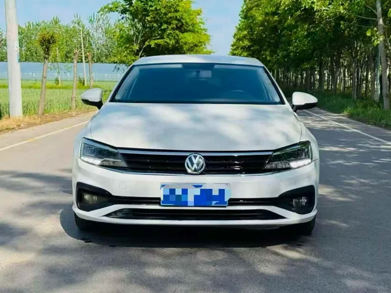 22年大众凌渡1.4T