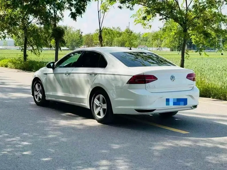 大众凌渡 内饰后排