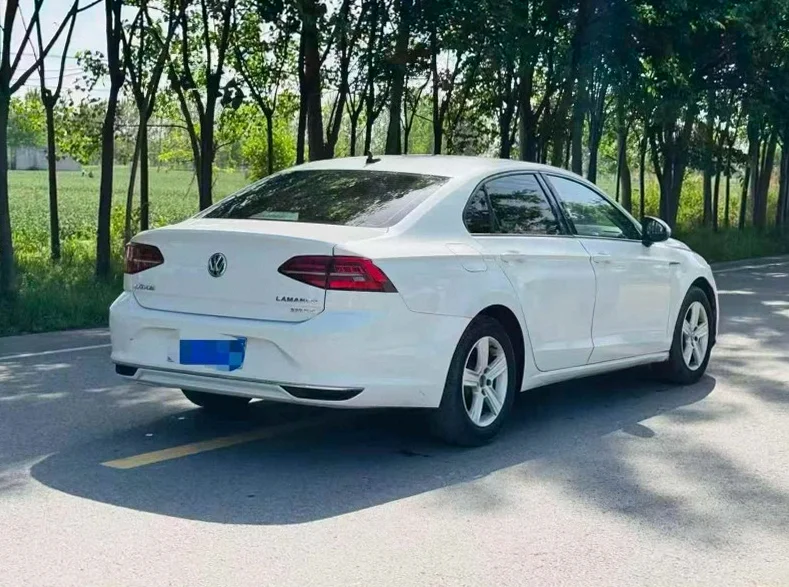 大众凌渡 内饰前排