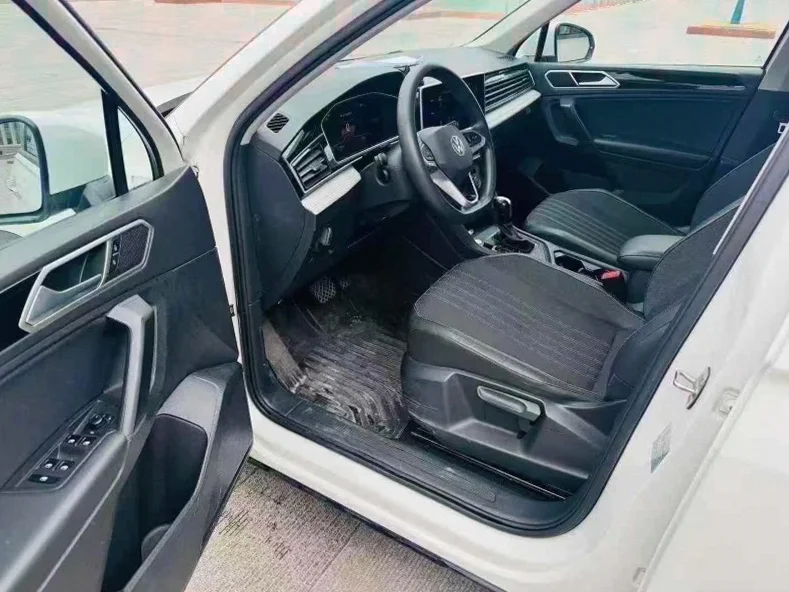 大众途观 后面外观三