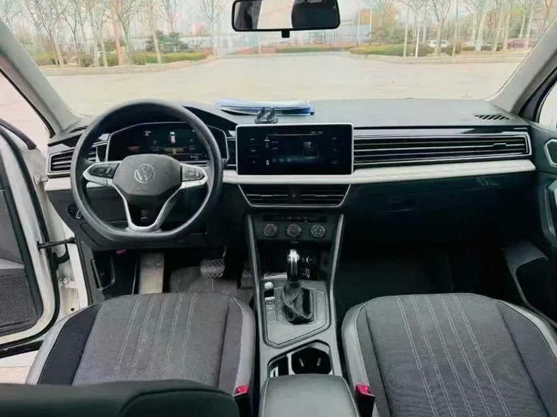 大众途观 后面外观二