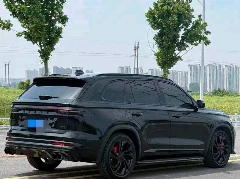 吉利星越 后面外观二