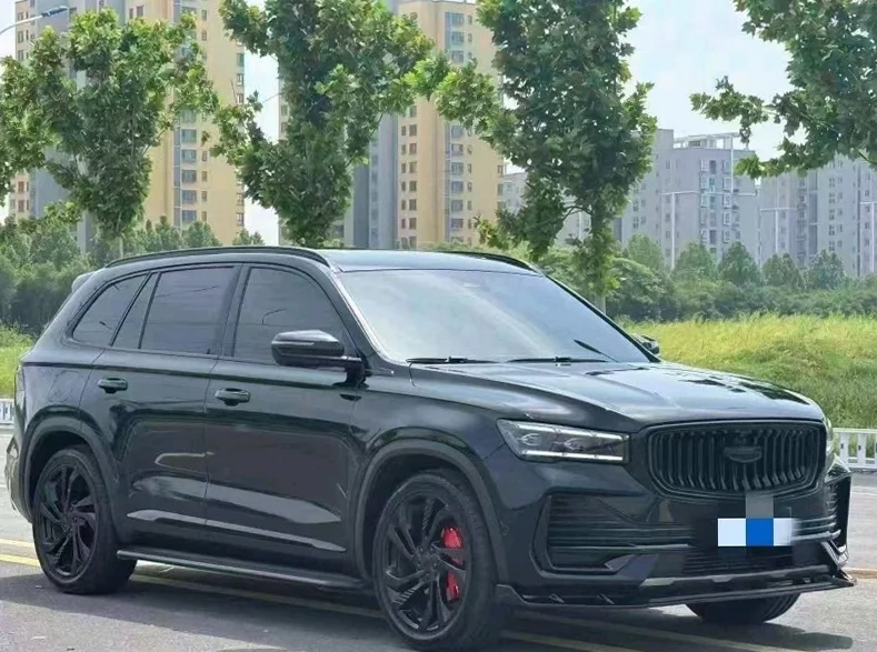 吉利星越 正面外观三