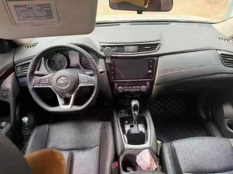 日产奇骏 后面外观二