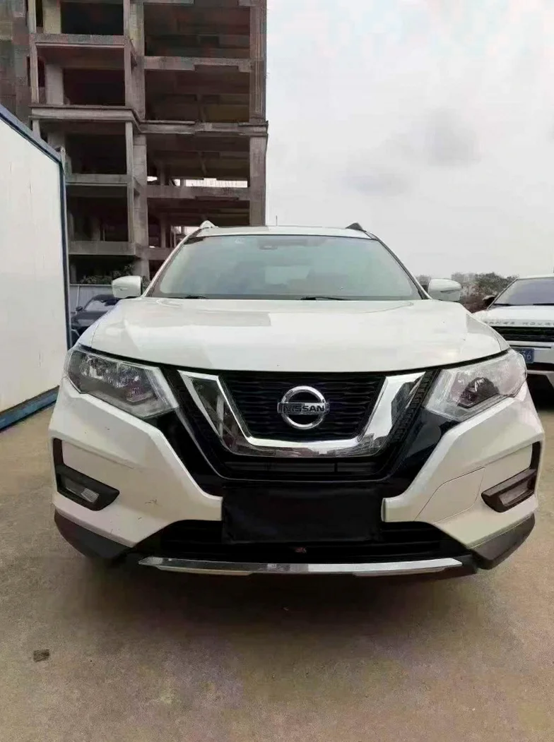 22年日产奇骏2.0L