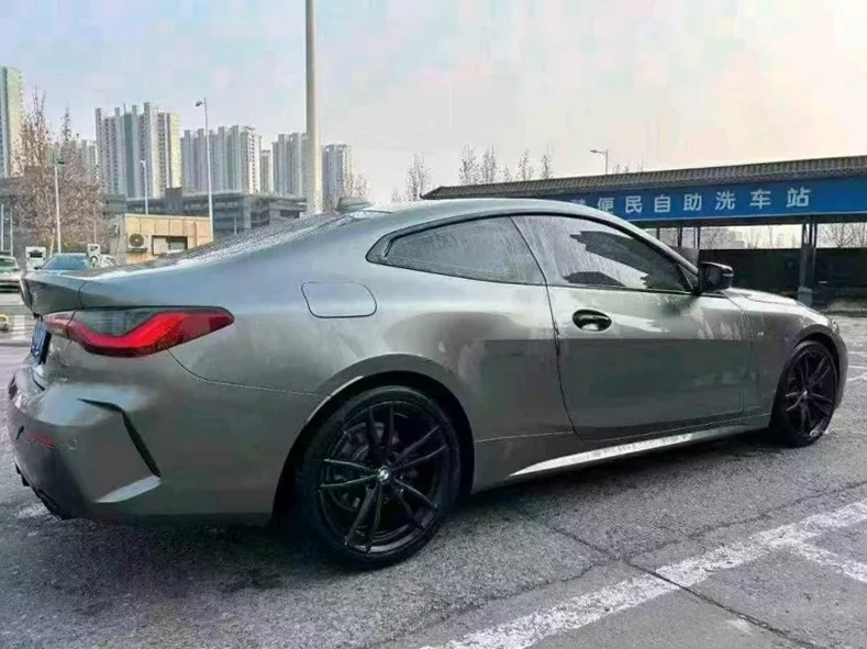 宝马4系 内饰后排