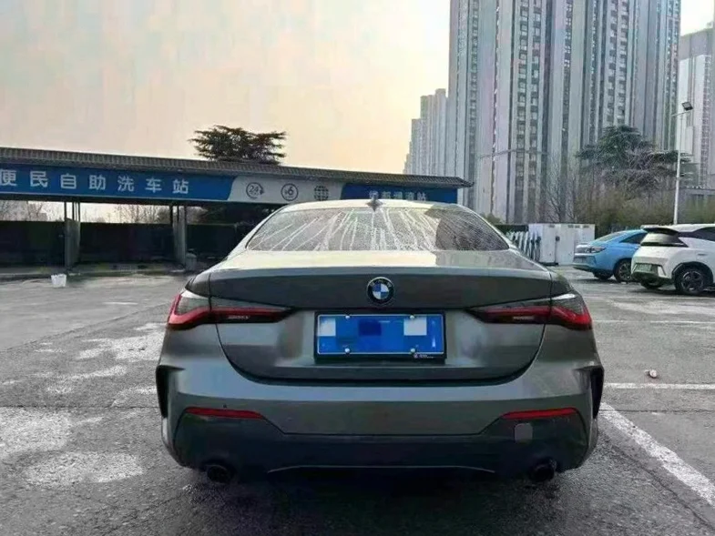 宝马4系 内饰前排