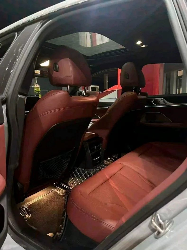 宝马4系 后面外观二