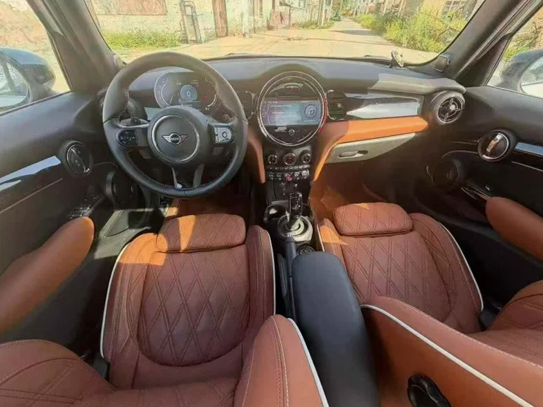 宝马迷你 后面外观一