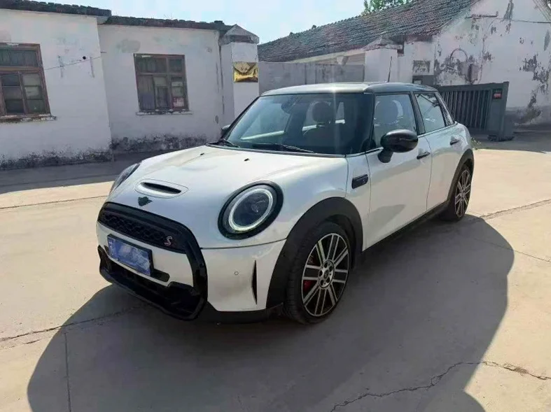 宝马迷你 正面外观二