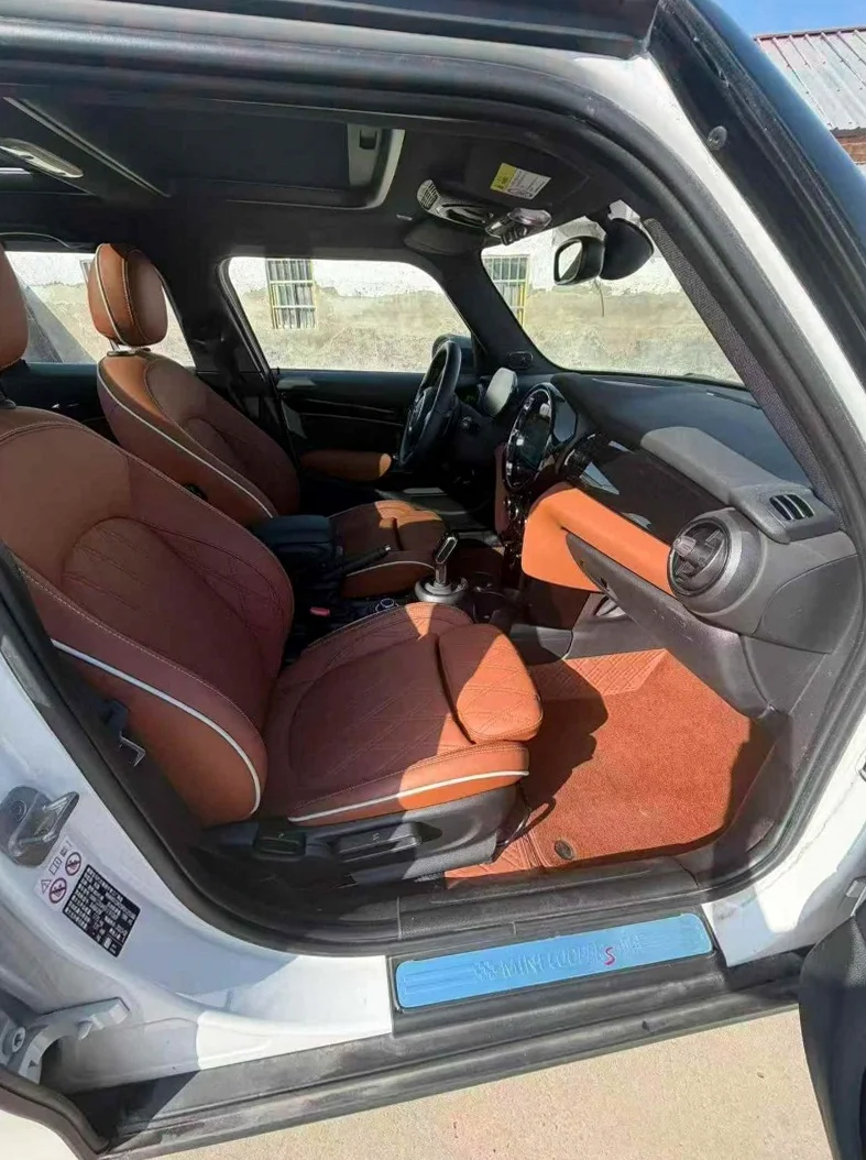 宝马迷你 内饰前排