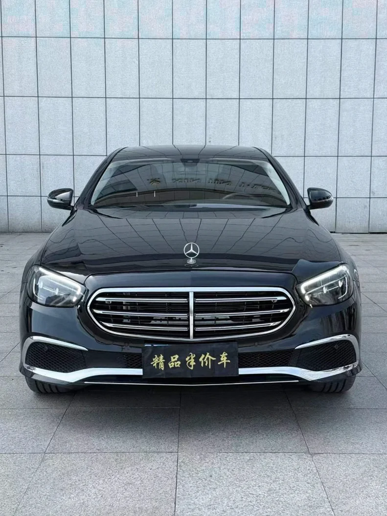 23年奔驰E260 2.0T