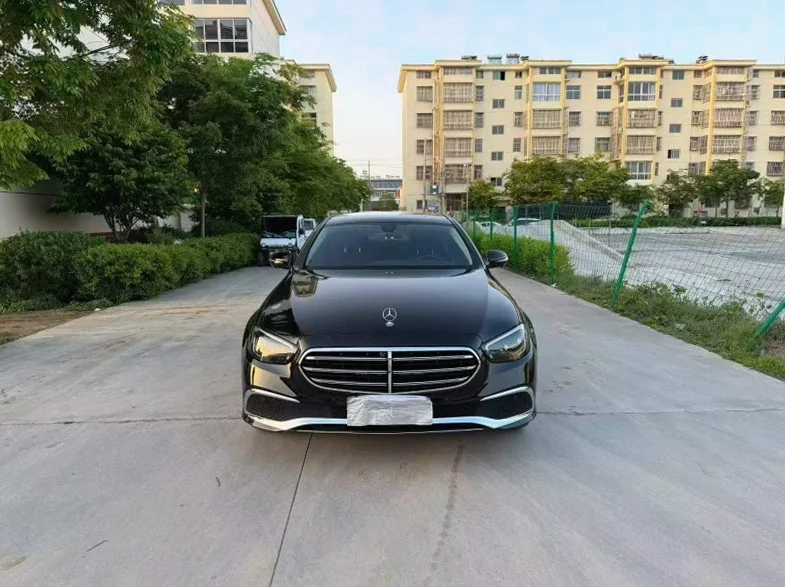 23年奔驰E300L豪华版