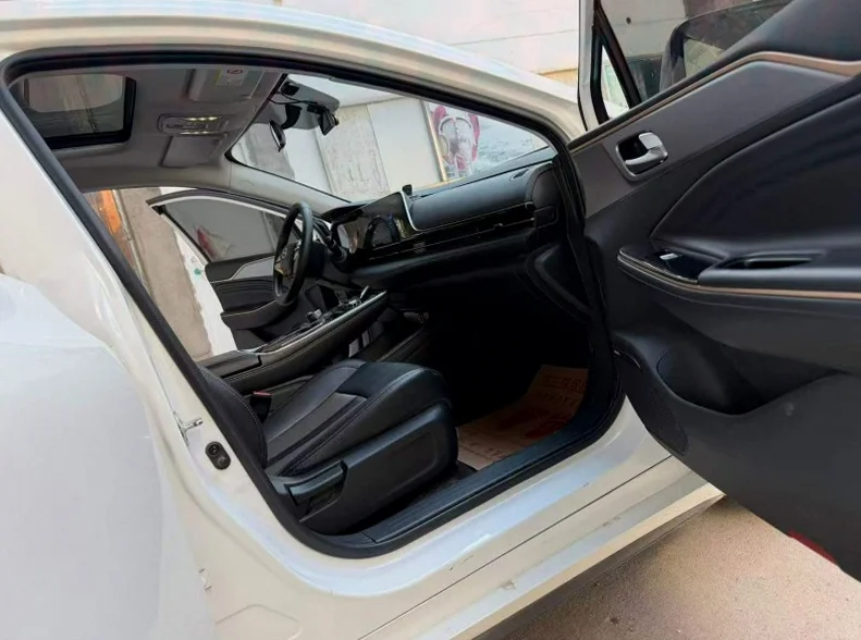 传祺埃安S580 后面外观三