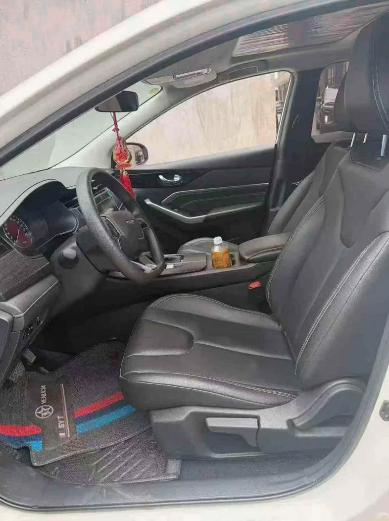 启辰D60 后面外观一