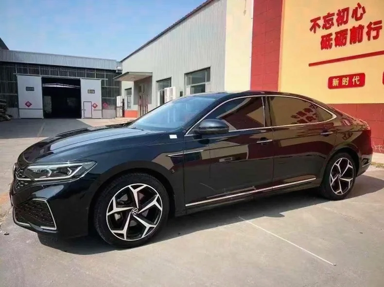 大众帕萨特 正面外观三