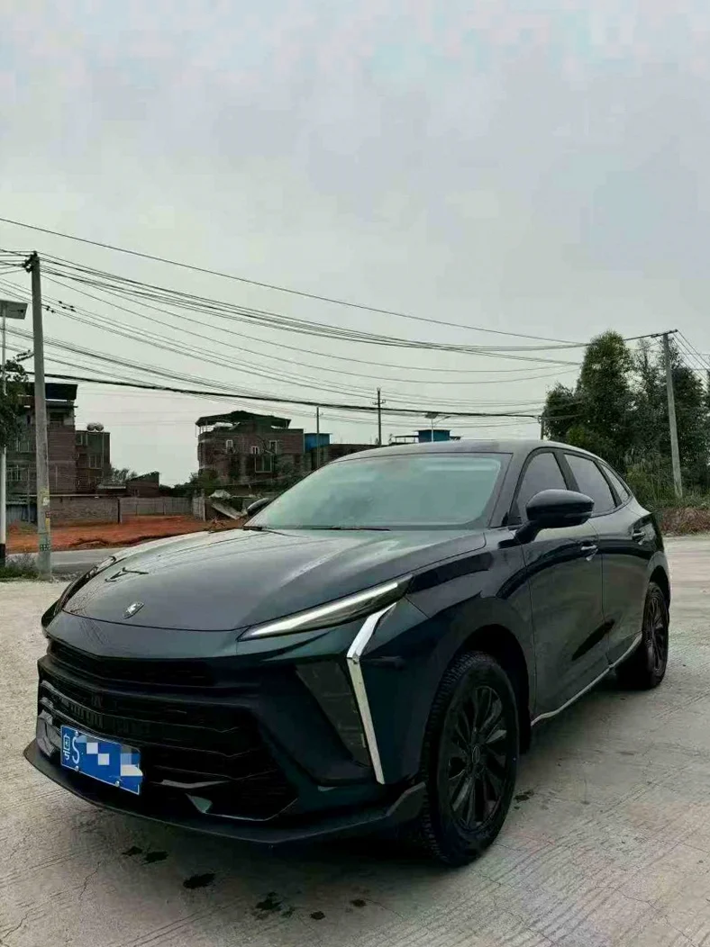 风行东风 正面外观二