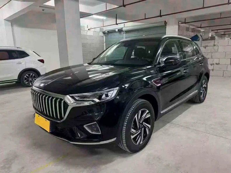 红旗HS5 正面外观二