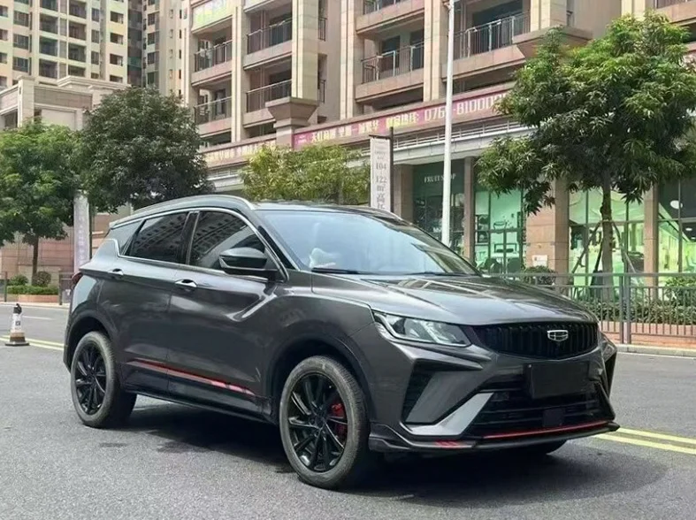 吉利缤越 后面外观二